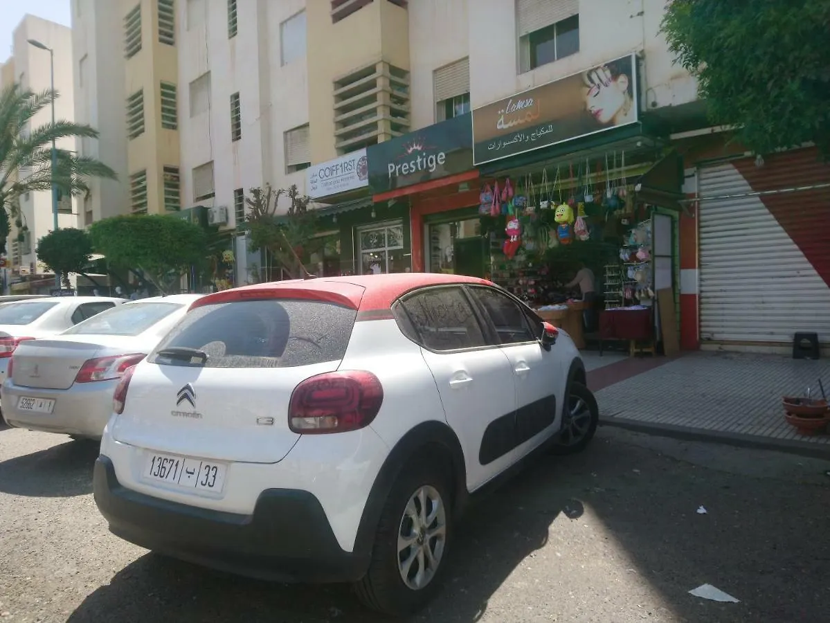 Appartement Seulement Pour Famille 10 Minutes De La Plage Parking Gratuit أغادير 0*,  المغرب
